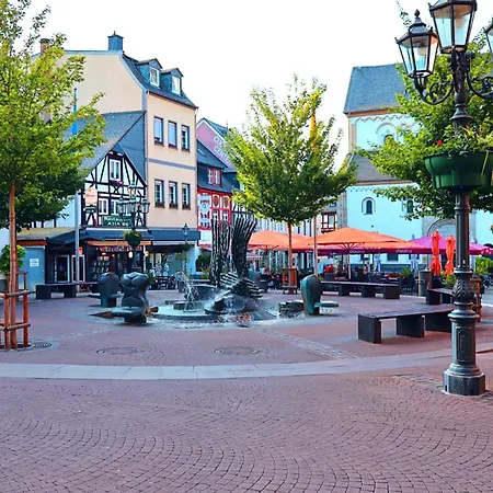 Appartement Holiday Rhein 5 *